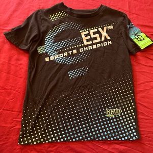 Boy’s size 8/10 cute top